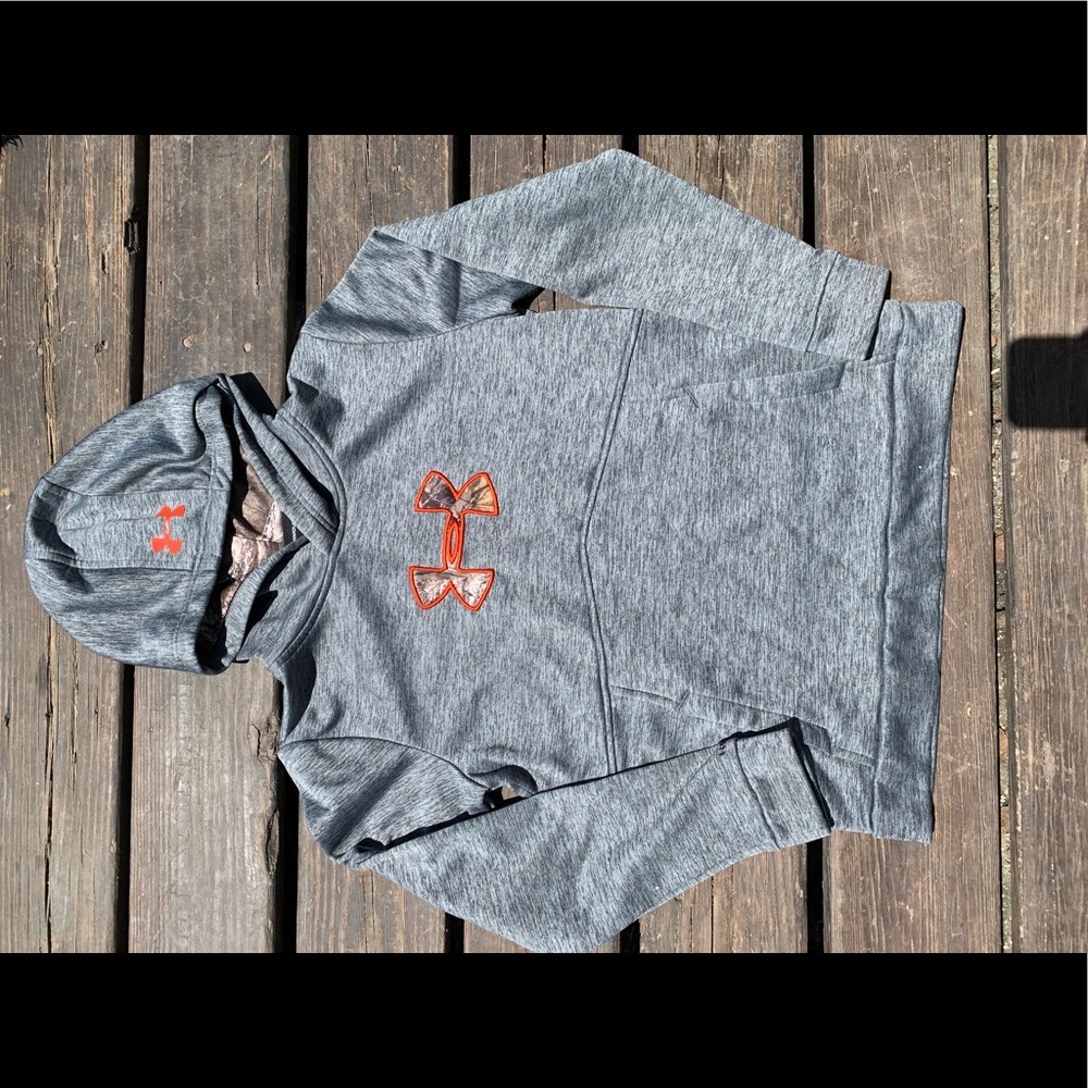 Under Armour Hoodie